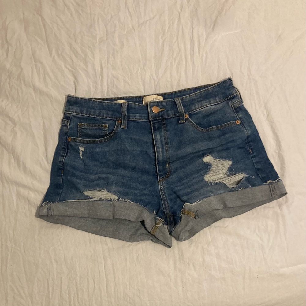 Universal Thread High Rise Midi Jean Short